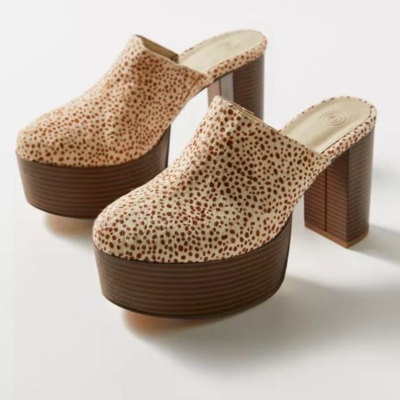 Urban Outfitters Womens UO Ellie Calf Hair Platform Mule Retro Y2K Size 10 - Picture 8 of 9